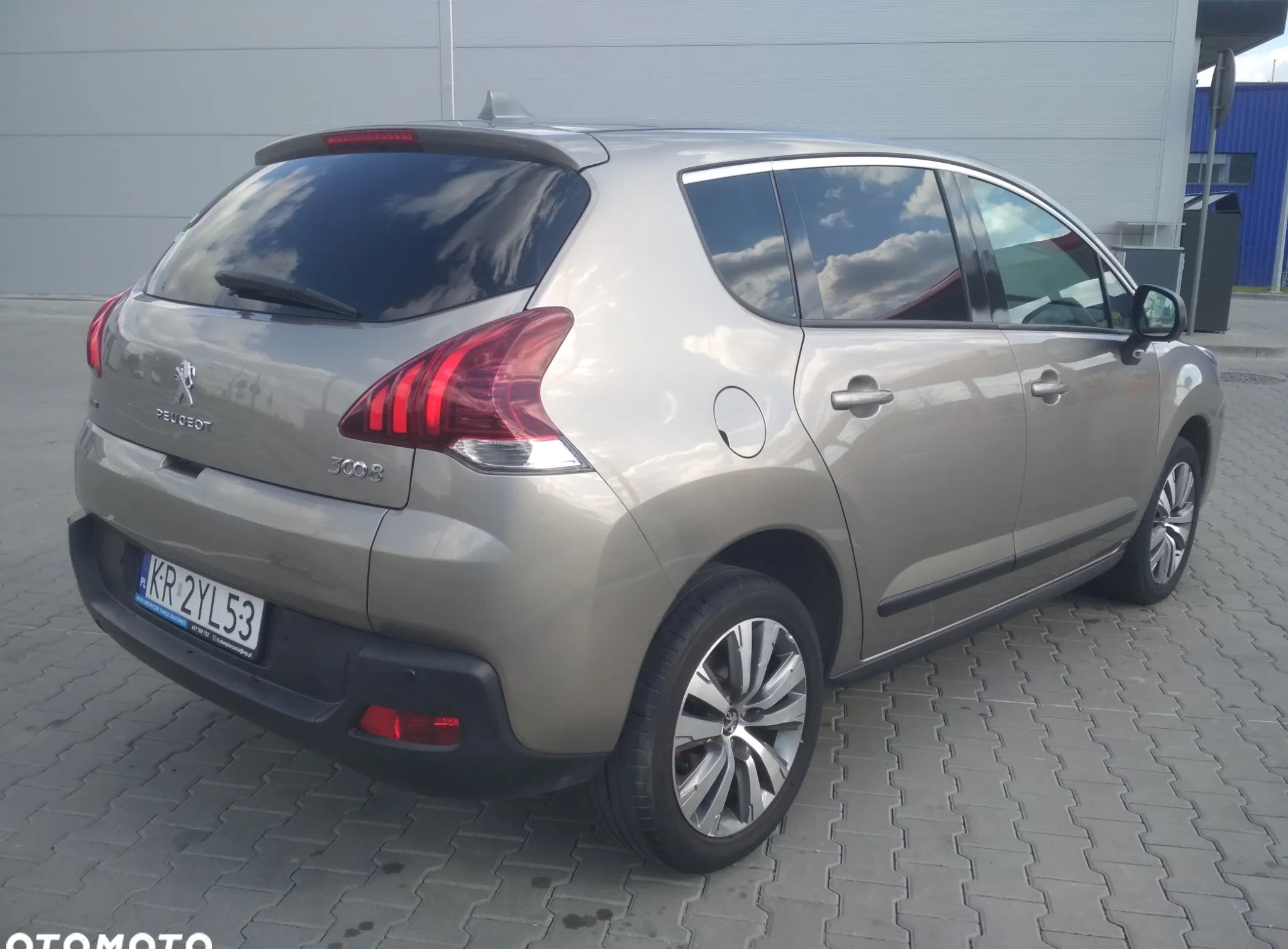 Peugeot 3008 cena 47400 przebieg: 102700, rok produkcji 2015 z Kraków małe 137